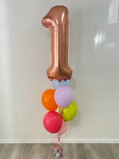 Jumbo Number and 6 Latex Bouquet
